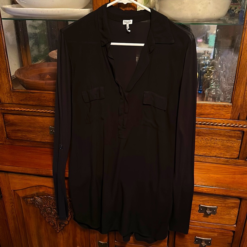 Splendid mixed media long sleeve. Tunic length. Roll-up sleeves.